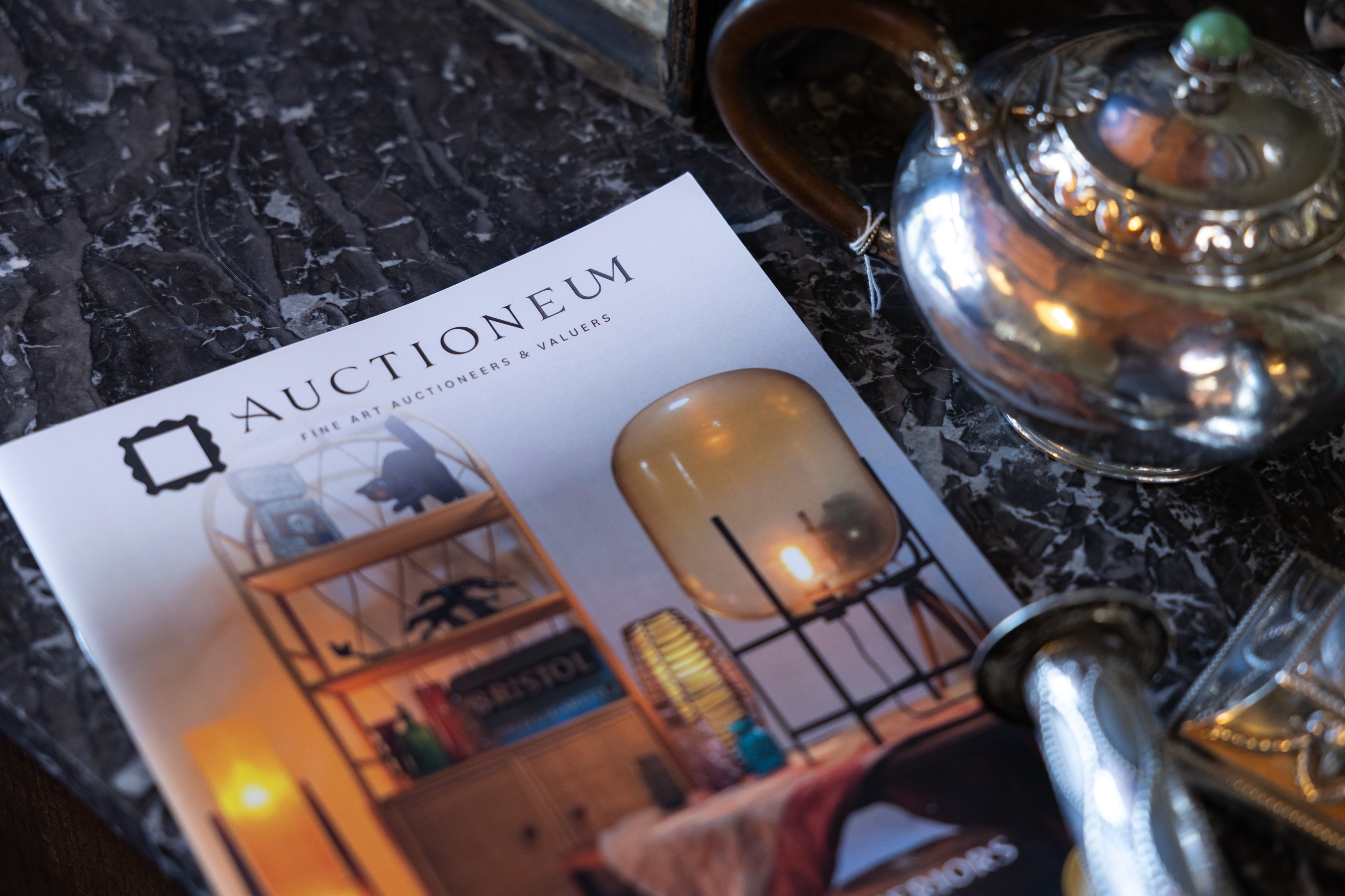 ANTIQUE, COLLECTABLE & DECORATIVE OBJECTS - BATH - TIMED