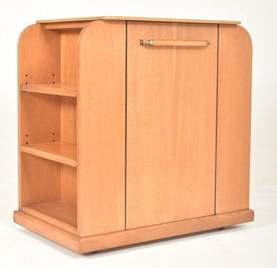 Lot 428 - ART DECO 1930S LIGHT OAK COCKTAIL / LIQUOR CABINET