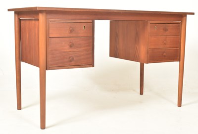 Lot 172 - DOMINO MOBLER, DENMARK - MID CENTURY 1960S TEAK WRITING DESK