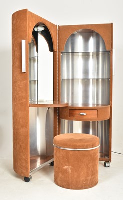 Lot 20 - POLTRONA FRAU 1970S FRENCH VANITY TABLE BY L. MASSONI