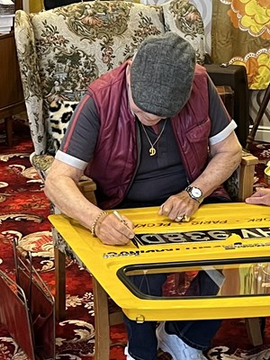Lot 30 - ONLY FOOLS & HORSES - DAVID JASON + CAST SIGNED VAN DOOR
