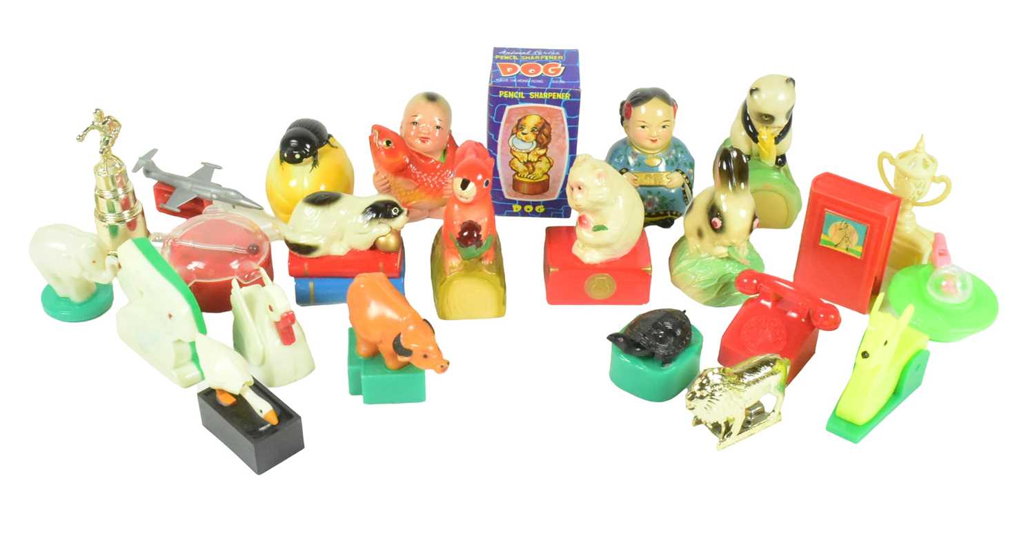 Lot 454 - COLLECTION OF VINTAGE NOVELTY PENCIL SHARPENERS