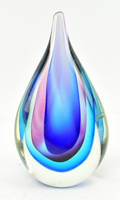 Lot 164 - FLAVIO POLI FOR MURANO - MID CENTURY VINTAGE GLASS VASE ORNAMENT