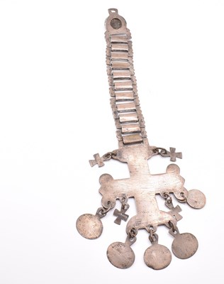 Lot 114 - MAPUCHE TRAPELACUCHA PECTORAL CROSS ORNAMENT
