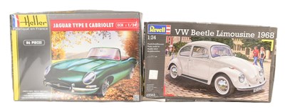 Lot 377 - MODEL KITS - TWO PLASTIC MODEL CAR KITS