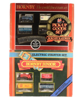 Lot 288 - MODEL RAILWAY - X2 HORNBY OO GAUGE MODEL RAILWAY TRAINSETS