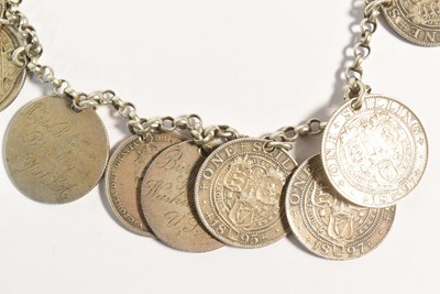 Lot 80 - VAUDEVILLE / THEATRE - NECKLACE ENGRAVED WITH THEATRE MANAGERS