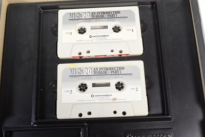 Lot 427 - RETRO GAMING - VINTAGE VIC-20 COMMODORE HOME COMPUTER