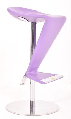 Lot 456 - INFINITI - ZED STOOL - CONTEMPORARY VINYL & CHROME BAR STOOL