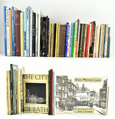 Lot 25 - BATH LOCAL INTEREST. COLLECTION OF HARDBACK REFERENCE BOOKS ON BATH