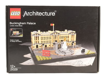 Lot 430 - LEGO - FACTORY SEALED LEGO ARCHITECTURE BUCKINGHAM PALACE SET