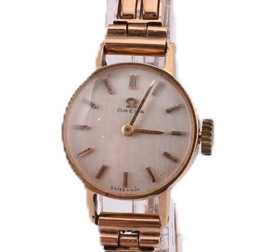 Lot 100 - 1960S HALLMARKED 9CT GOLD OMEGA WRISTWATCH
