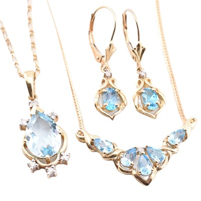Lot 167 - HALLMARKED 9CT GOLD TOPAZ & DIAMOND JEWELLERY SUITE
