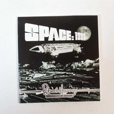 Lot 404 - SPACE 1999 – GERRY ANDERSON – ROBERT HARROP FIGURINE / STATUE