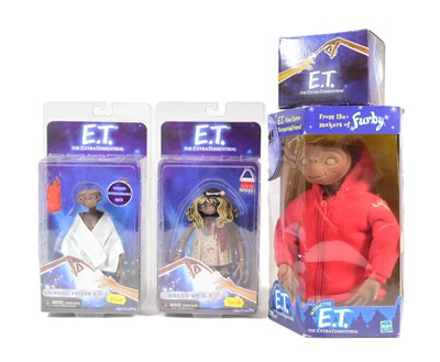 Lot 443 - ET - THE EXTRA TERRESTRIAL - COLLECTION OF ET MEMORABILIA