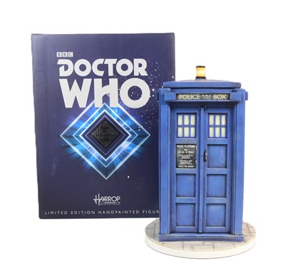 Lot 401 - DOCTOR WHO - ROBERT HARROP - LTD ED HAND PAINTED TARDIS