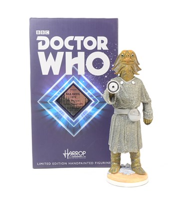 Lot 601 - DOCTOR WHO - ROBERT HARROP - LTD ED HAND PAINTED FIGURINE