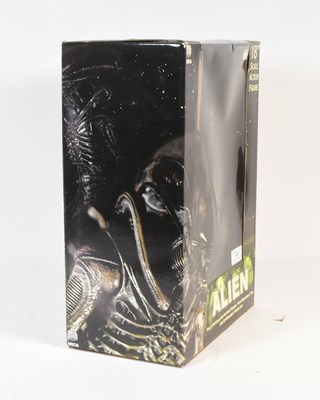 Lot 408 - ALIEN - NECA 18 INCH ALIEN ACTION FIGURE