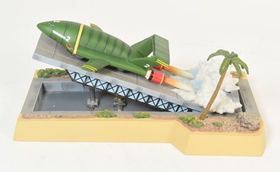 Lot 402 - THUNDERBIRDS – GERRY ANDERSON – ROBERT HARROP FIGURINE / STATUE