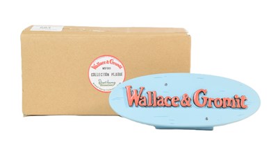 Lot 583 - WALLACE & GROMIT - ROBERT HARROP - COLLECTORS PLAQUE