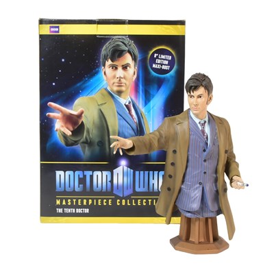 Lot 519 - DOCTOR WHO - TITAN MERCHANDISE - THE TENTH DOCTOR