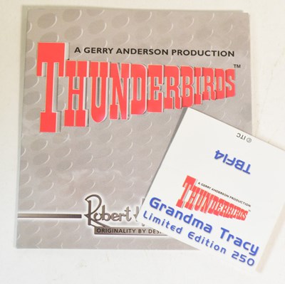Lot 536 - THUNDERBIRDS – GERRY ANDERSON – ROBERT HARROP FIGURINE / STATUE