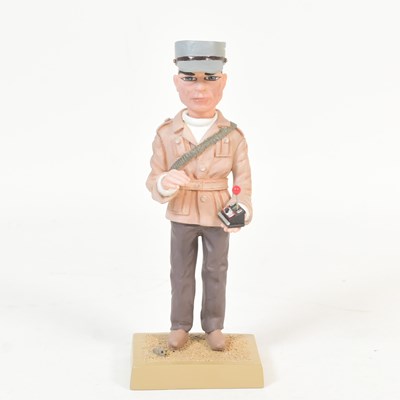 Lot 598 - THUNDERBIRDS – GERRY ANDERSON – ROBERT HARROP FIGURINE / STATUE