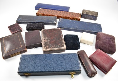 Lot 224 - ASSORTED JEWELLERY BOXES