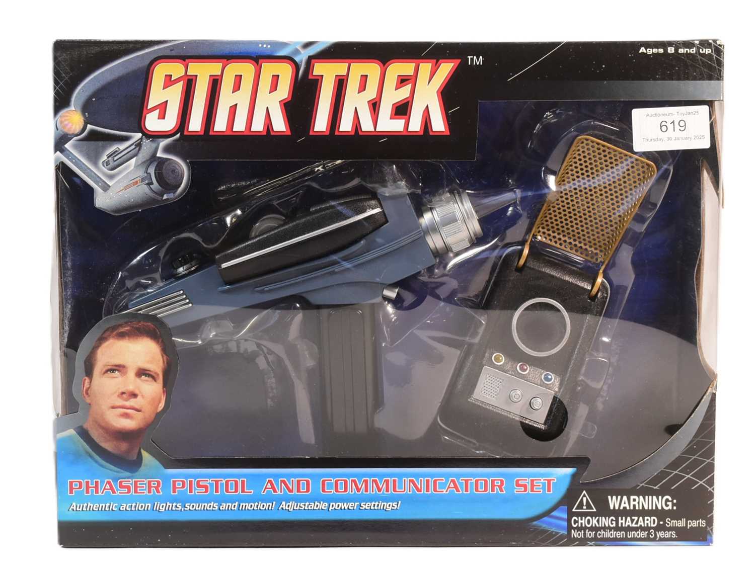Lot 619 - STAR TREK - DIAMOND SELECT PHASER PISTOL & COMMUNICATION SET