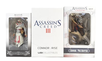 Lot 582 - ASSASSINS CREED - X3 UBI COLLECTIBLES ASSASSINS CREED FIGURES
