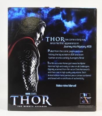 Lot 493 - THOR - DIAMOND SELECT COLLECTIBLE BUST
