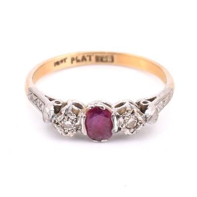 Lot 229 - 18CT GOLD & PLATINUM RUBY & DIAMOND RING