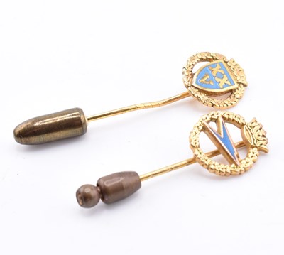 Lot 319 - TWO HALLMARKED 9CT BOAC GOLD STICK PINS