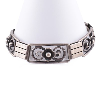 Lot 259 - JOHN LAURITZEN - DANISH SILVER MODERNIST BRACELET