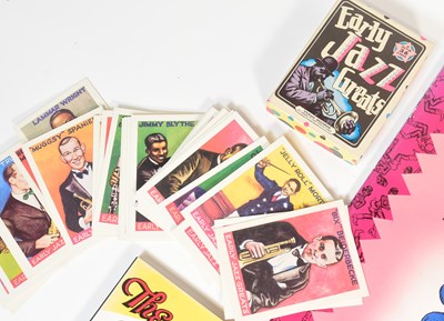 Lot 255 - COMICS - ROBERT CRUMB ARTIST COMIC BOOKS & CARDS