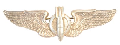 Lot 143 - WWII SECOND WORLD WAR UNITED STATES BOMBARDIER WINGS