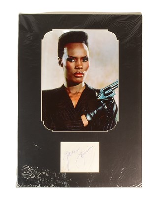 Lot 192 - JAMES BOND 007 - GRACE JONES - AUTOGRAPHED DISPLAY