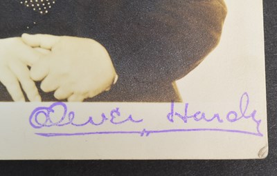 Lot 7 - STAN LAUREL (LAUREL & HARDY) - VINTAGE AUTOGRAPHED PHOTOGRAPH