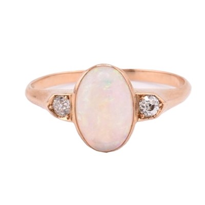 Lot 38 - 18CT GOLD OPAL & DIAMOND RING