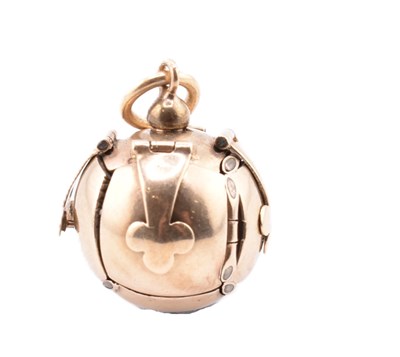 Lot 80 - 9CT GOLD ON SILVER MASONIC BALL PENDANT