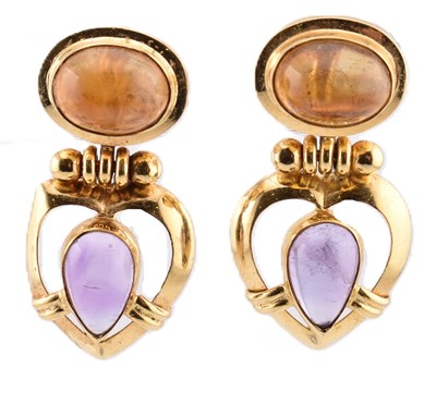 Lot 114 - PAIR OF 18CT GOLD CITRINE & AMETHYST PENDANT EARRINGS