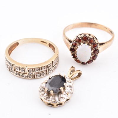 Lot 241 - COLLECTION OF 9CT GOLD & GEM SET JEWELLERY