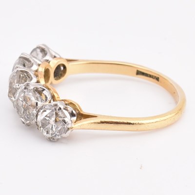 Lot 35 - 18CT GOLD & PLATINUM DIAMOND FIVE STONE RING