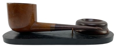 Lot 74 - VINTAGE MID CENTURY OVERSIZED PIPE & ASHTRAY SHOP DISPLAY