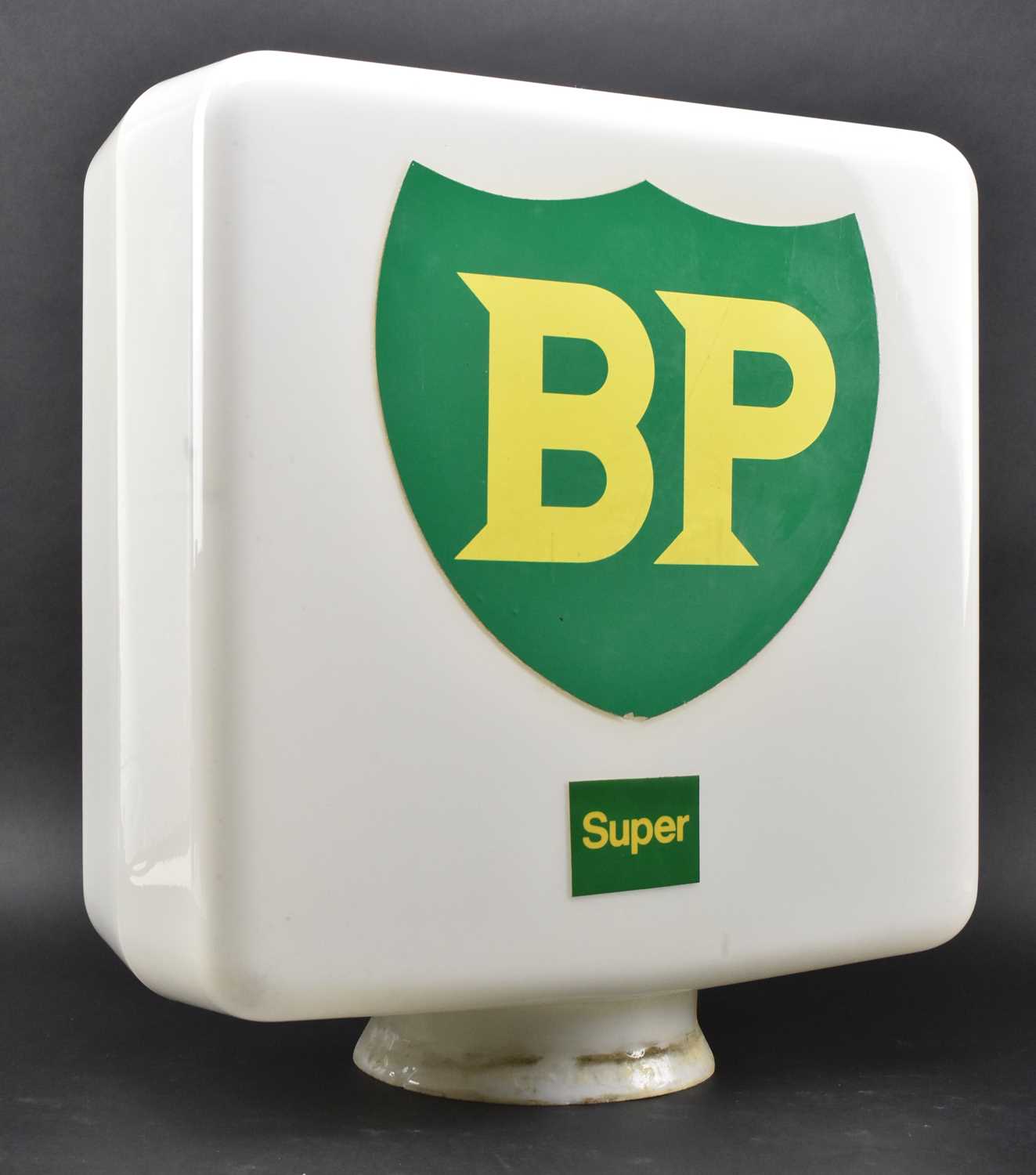 Lot 11 - BP SUPER - 1940S GLASS PETROL PUMP GLOBE