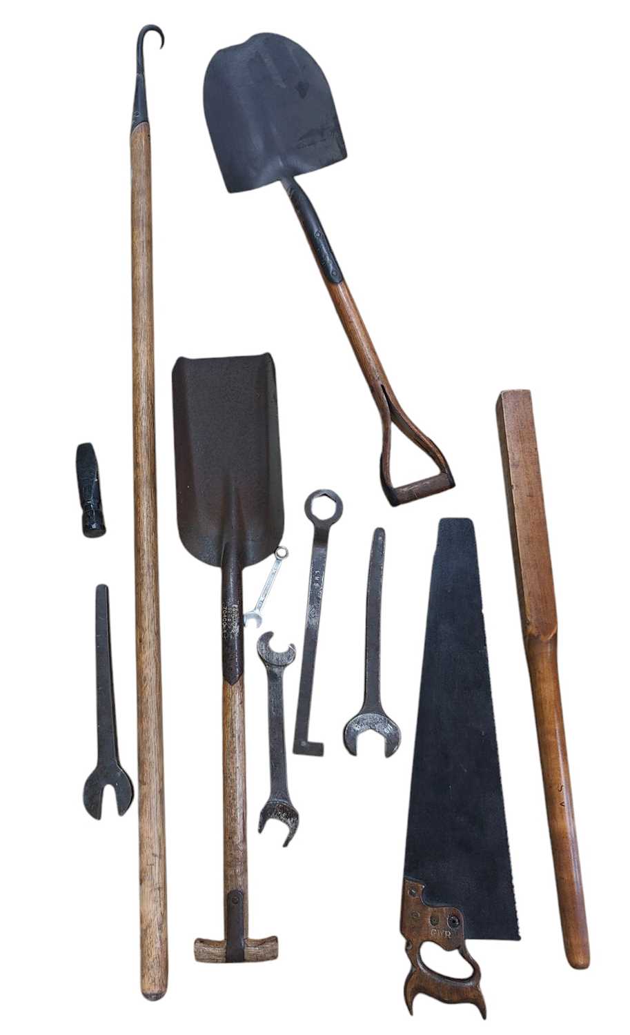 Lot 212 - RAILWAYANA - COLLECTION OF RAILWAY EQUIPMENT TOOLS