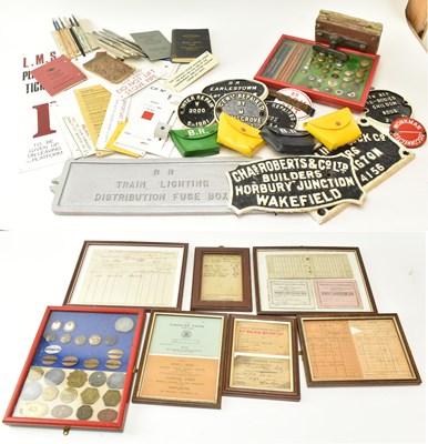 Lot 215 - RAILWAYANA - COLLECTION OF ASSORTED RAILWAYANA