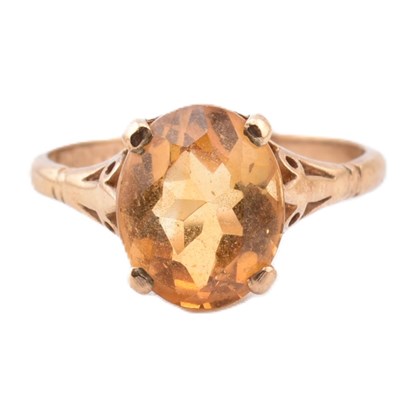 Lot 233 - HALLMARKED 9CT GOLD & CITRINE RING