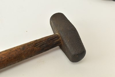 Lot 223 - RAILWAYANA - EARLY 20TH CENTURY PIG-STICK & WHEEL TAPPER HAMMER