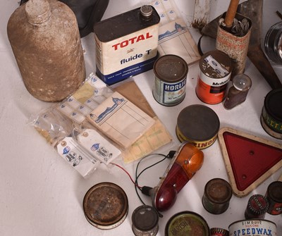 Lot 102 - MIXED SELECTION MOTORING RELATED ITEMS